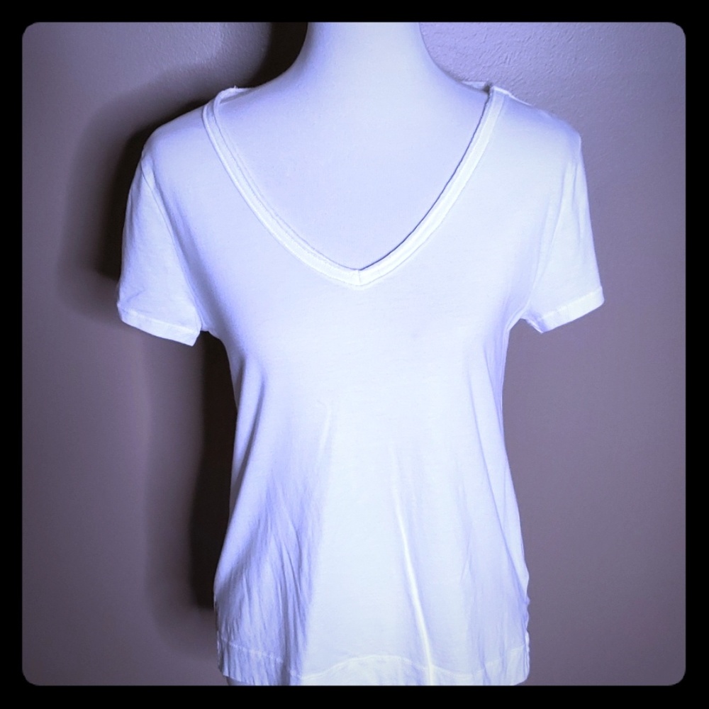 Solid white v neck t-shirt